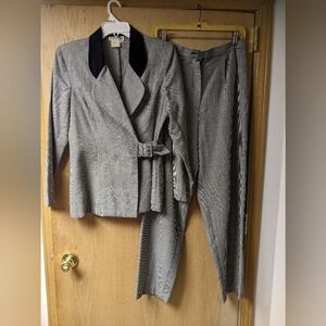 COPY - Vintage Houndstooth Women's Suit Set